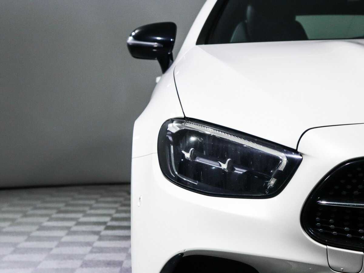 Б/У Мерседес-Бенц Е-Класс 2020 года. Фото: #15