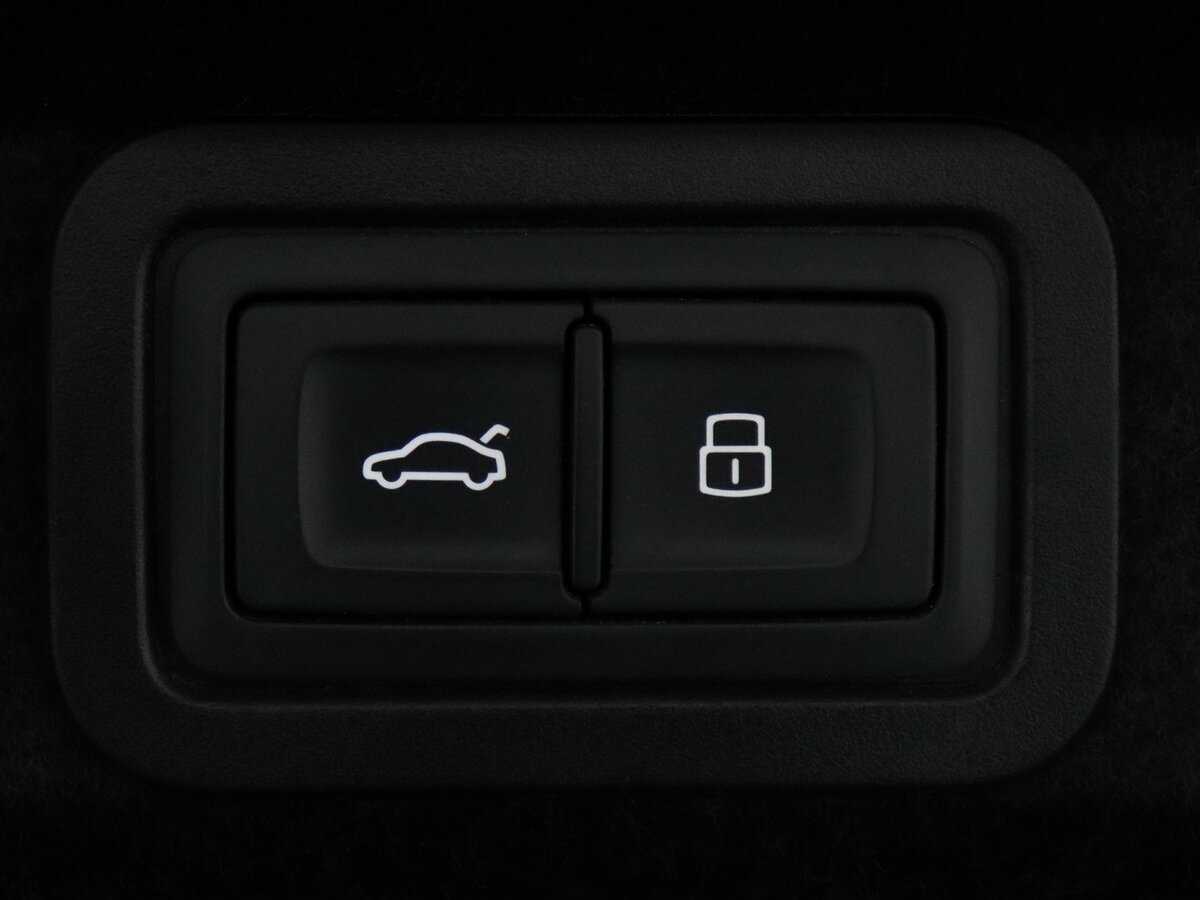 Б/У Ауди А6 2018 года. Фото: #17