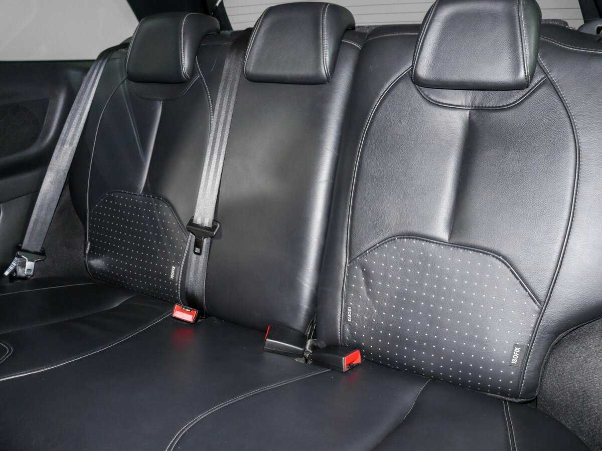 Б/У Ситроен ДС3 2010 года. Фото: #9