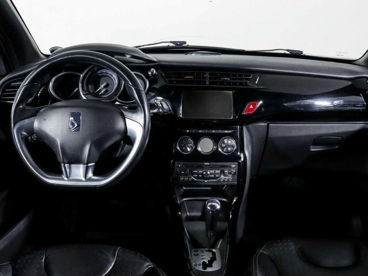 Б/У Ситроен ДС3 2010 года. Фото: #11