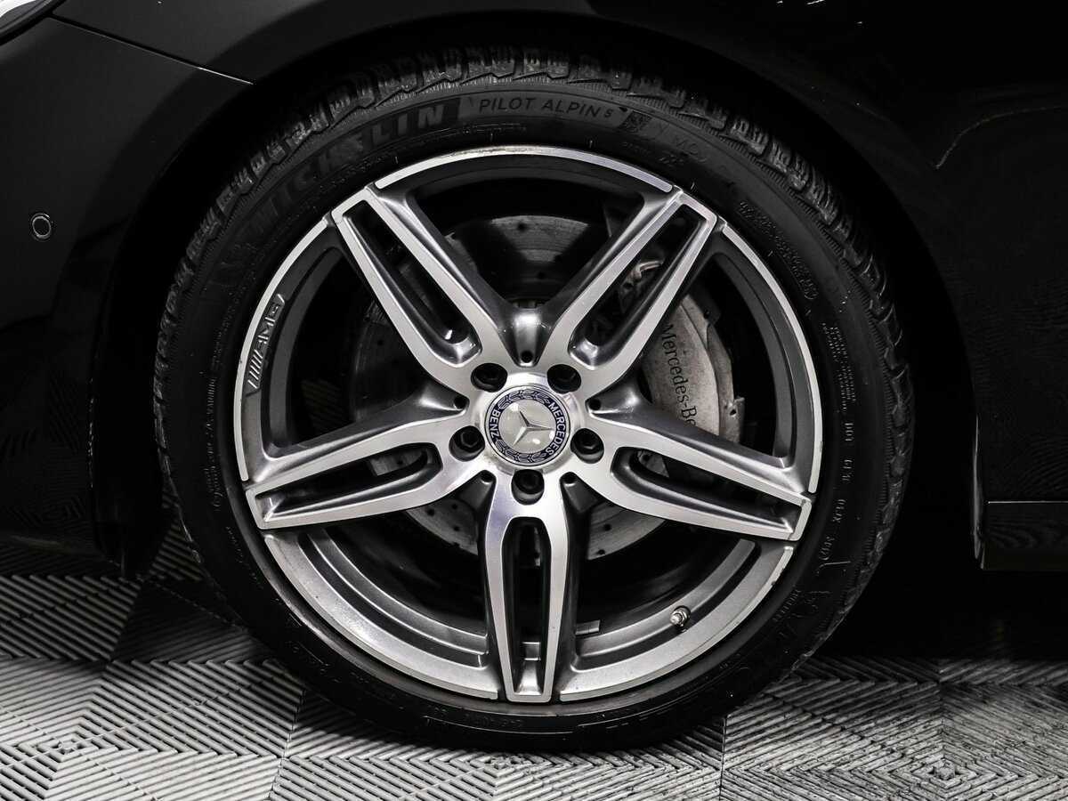 Б/У Мерседес-Бенц Е-Класс 2017 года. Фото: #16