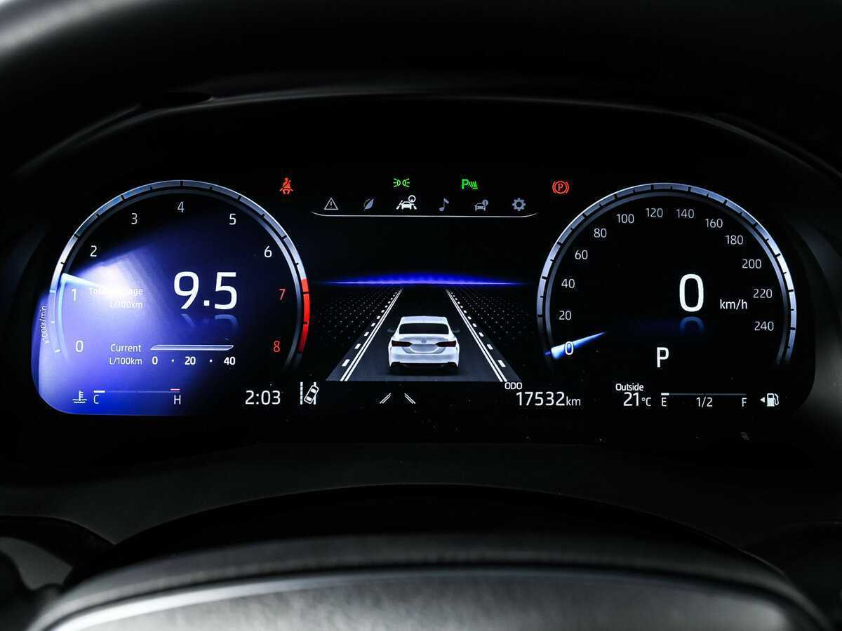 Б/У Тойота Камри 2023 года. Фото: #9