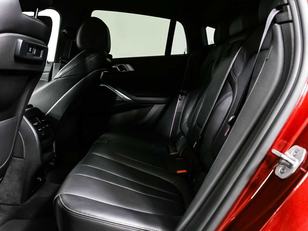 Б/У БМВ Икс6 2021 года. Фото: #11