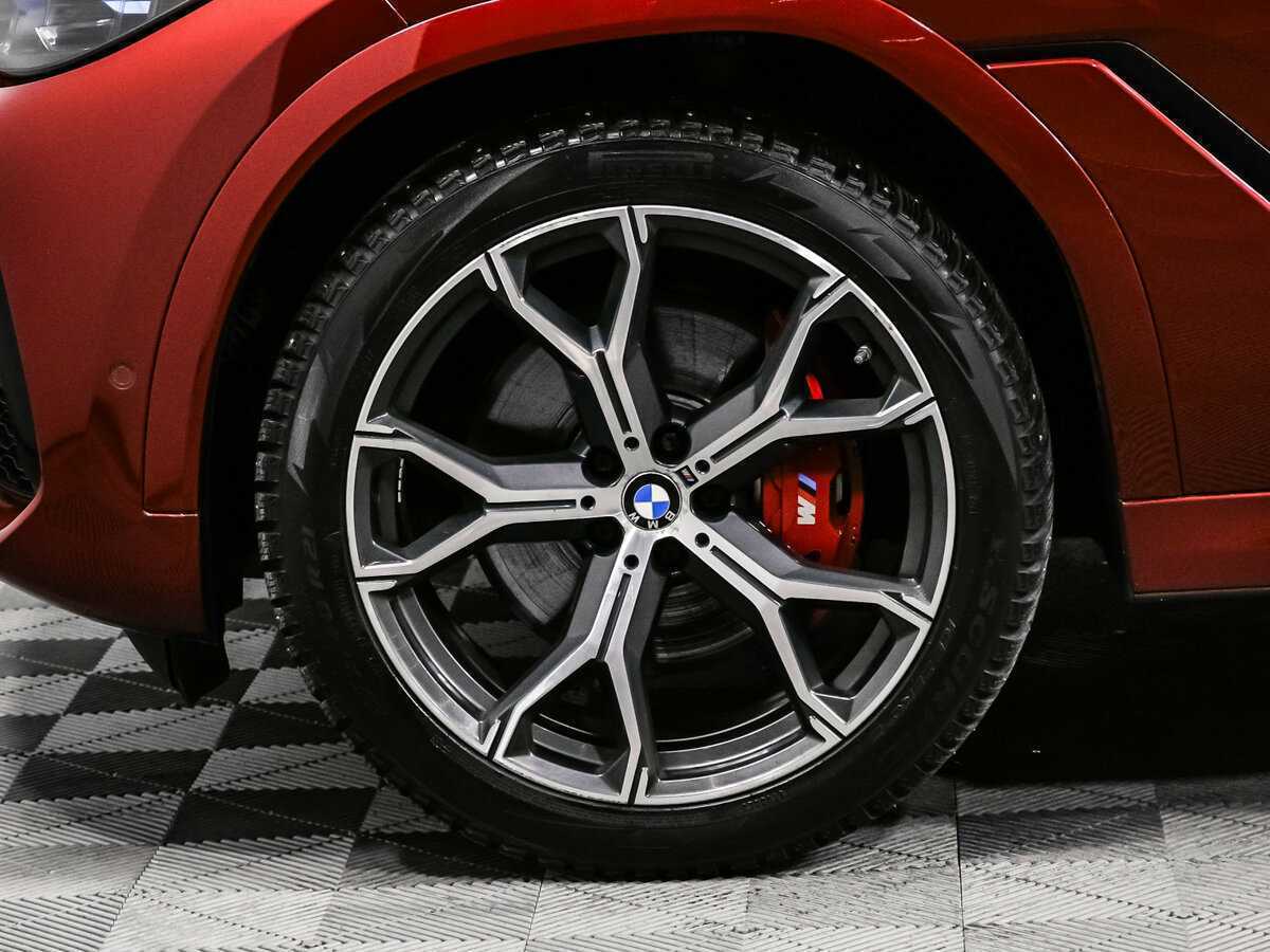 Б/У БМВ Икс6 2021 года. Фото: #13