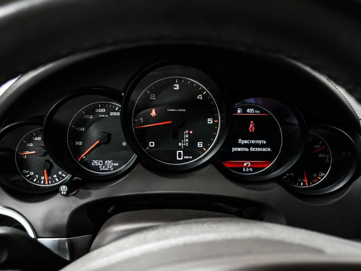 Б/У Порш Кайен 2012 года. Фото: #9