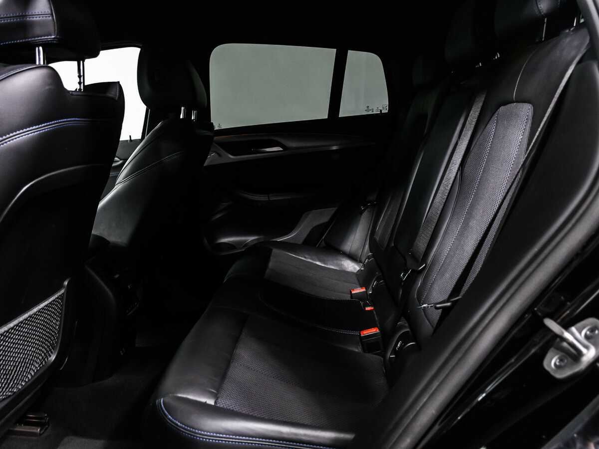 Б/У БМВ Икс4 2021 года. Фото: #12