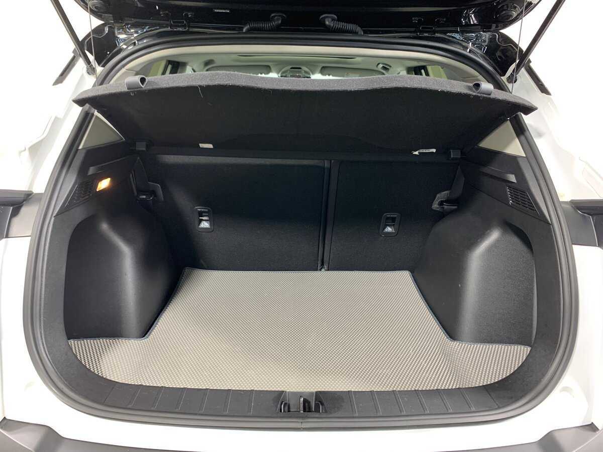 Б/У Джили Кулрэй 2023 года. Фото: #20