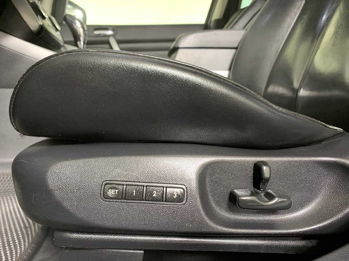 Б/У Мазда Ц-Икс-7 2011 года. Фото: #16