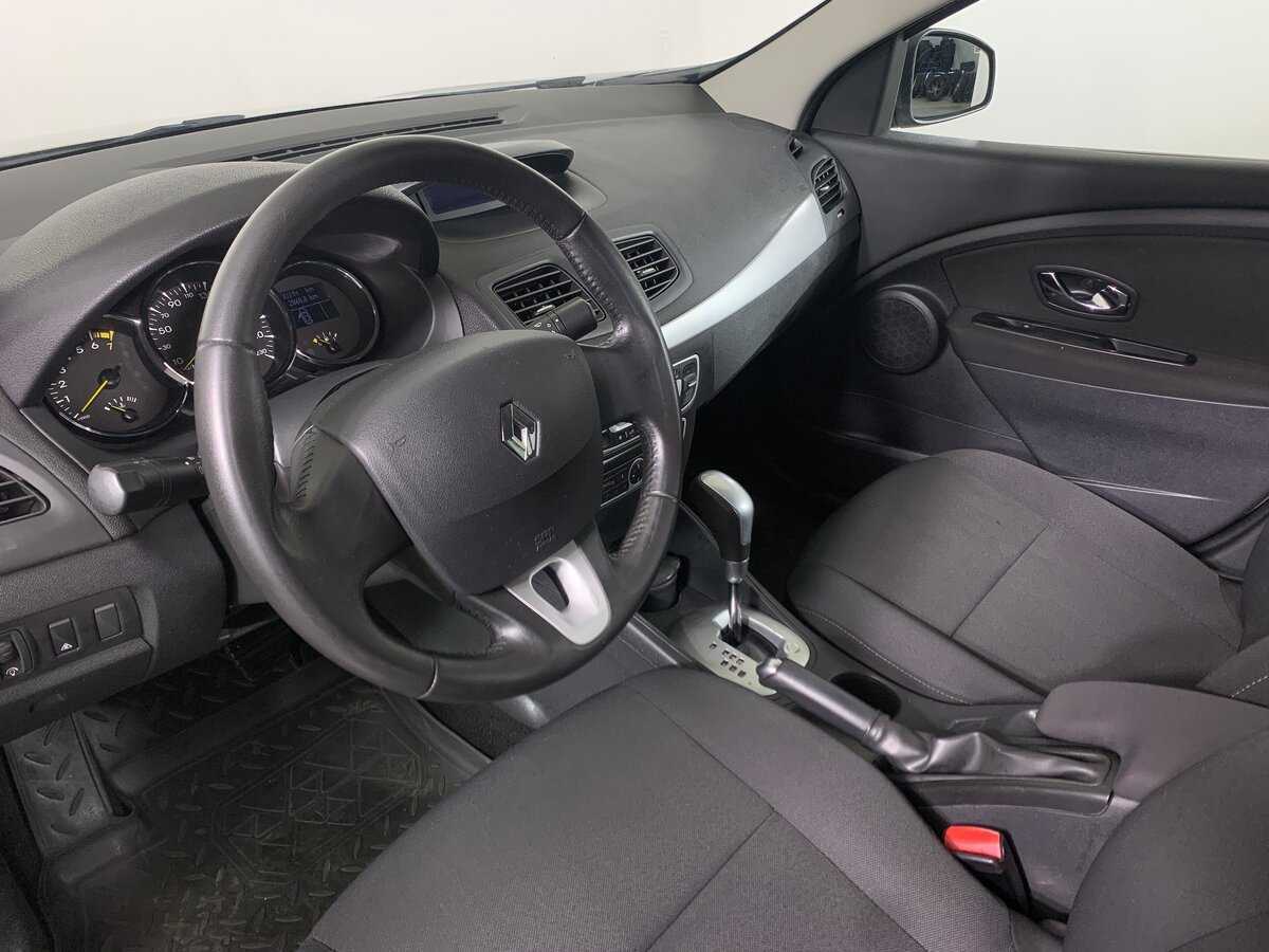 Б/У Рено Флюенс 2013 года. Фото: #11