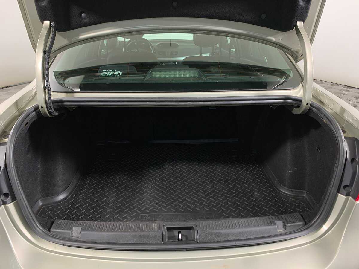 Б/У Рено Флюенс 2013 года. Фото: #19