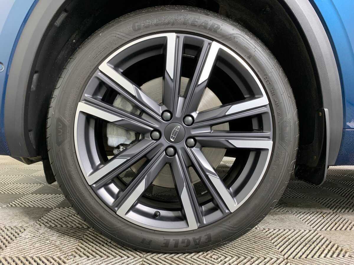 Б/У Джили Монжаро 2022 года. Фото: #8