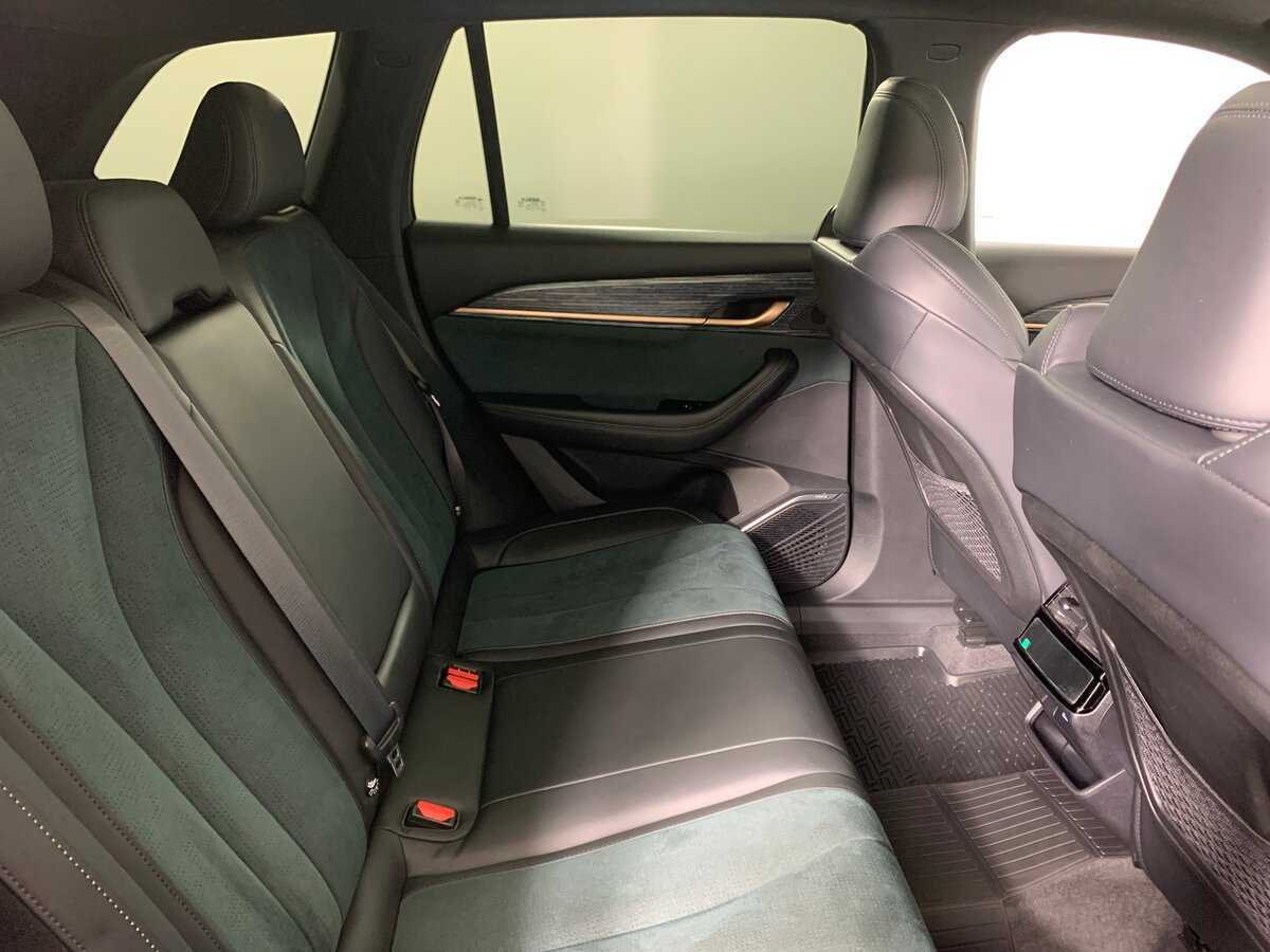 Б/У Джили Монжаро 2022 года. Фото: #17