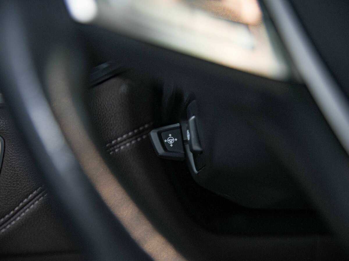 Б/У БМВ 7 серии 2018 года. Фото: #13