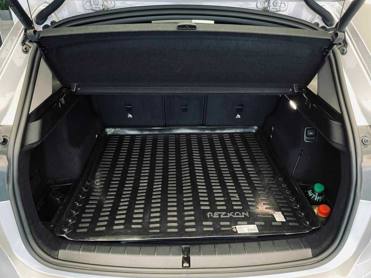 Б/У БМВ Икс1 2020 года. Фото: #20