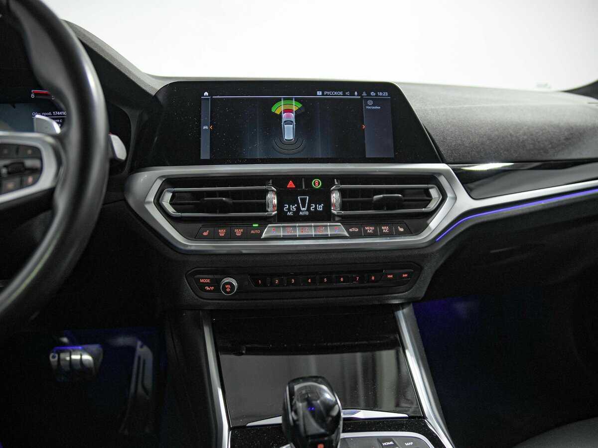 Б/У БМВ 3 серии 2019 года. Фото: #10