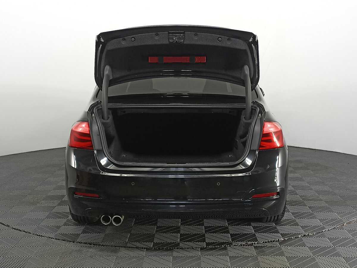 Б/У БМВ 3 серии 2016 года. Фото: #7