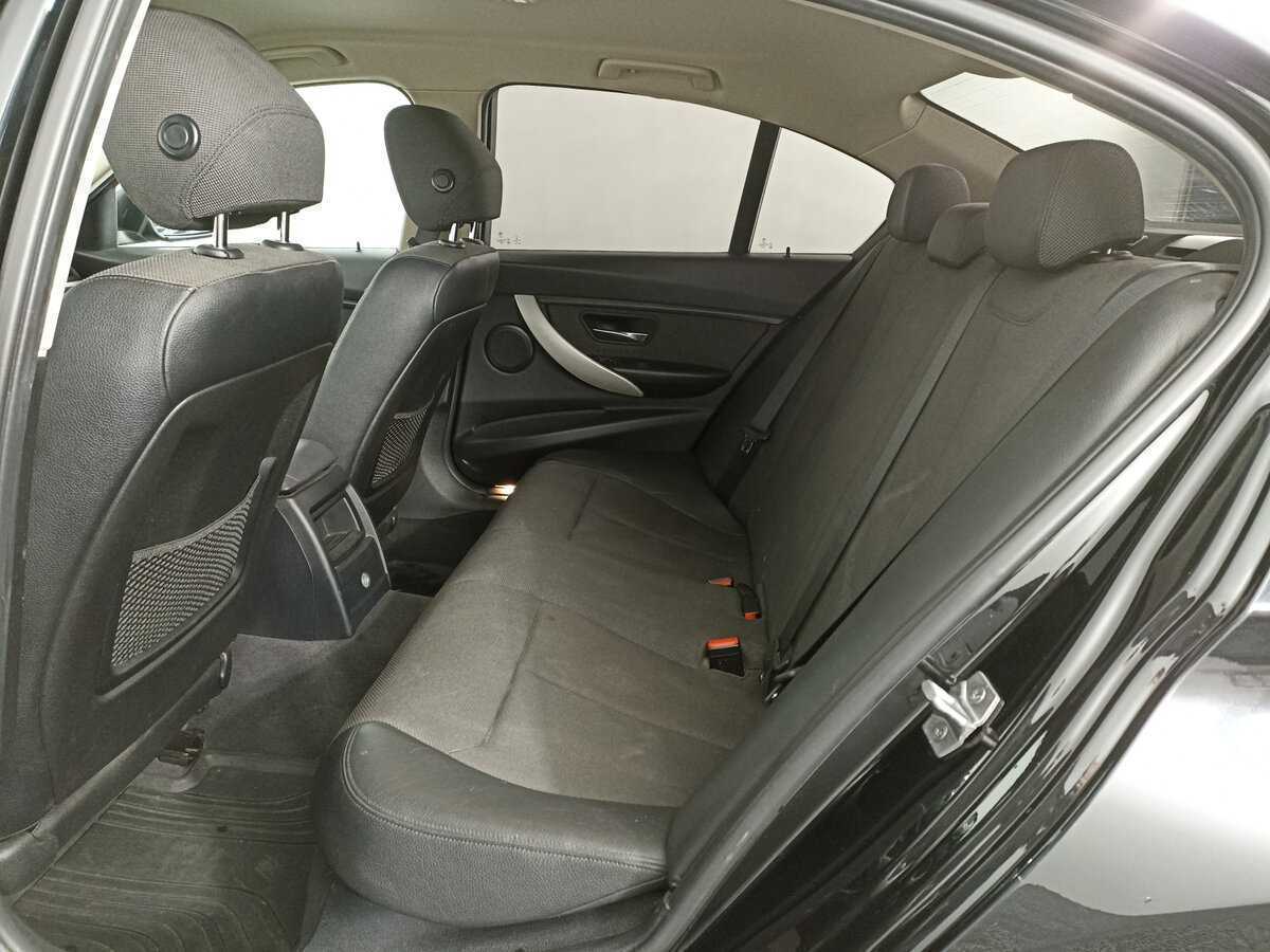 Б/У БМВ 3 серии 2016 года. Фото: #9