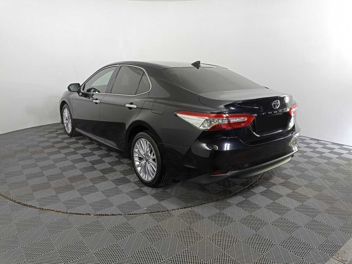 Б/У Тойота Камри 2020 года. Фото: #6