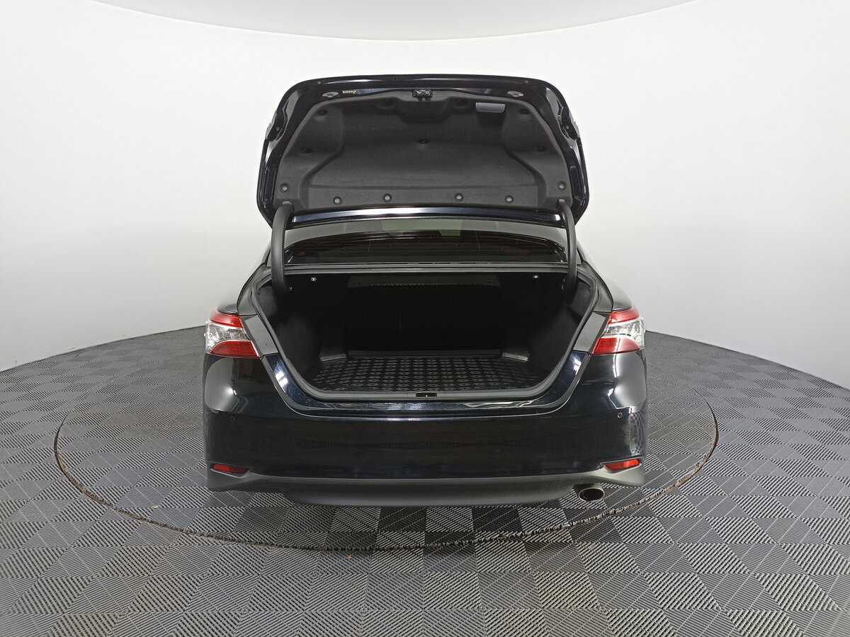 Б/У Тойота Камри 2020 года. Фото: #9