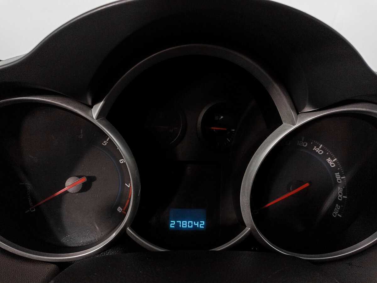 Б/У Шевроле Круз 2009 года. Фото: #12