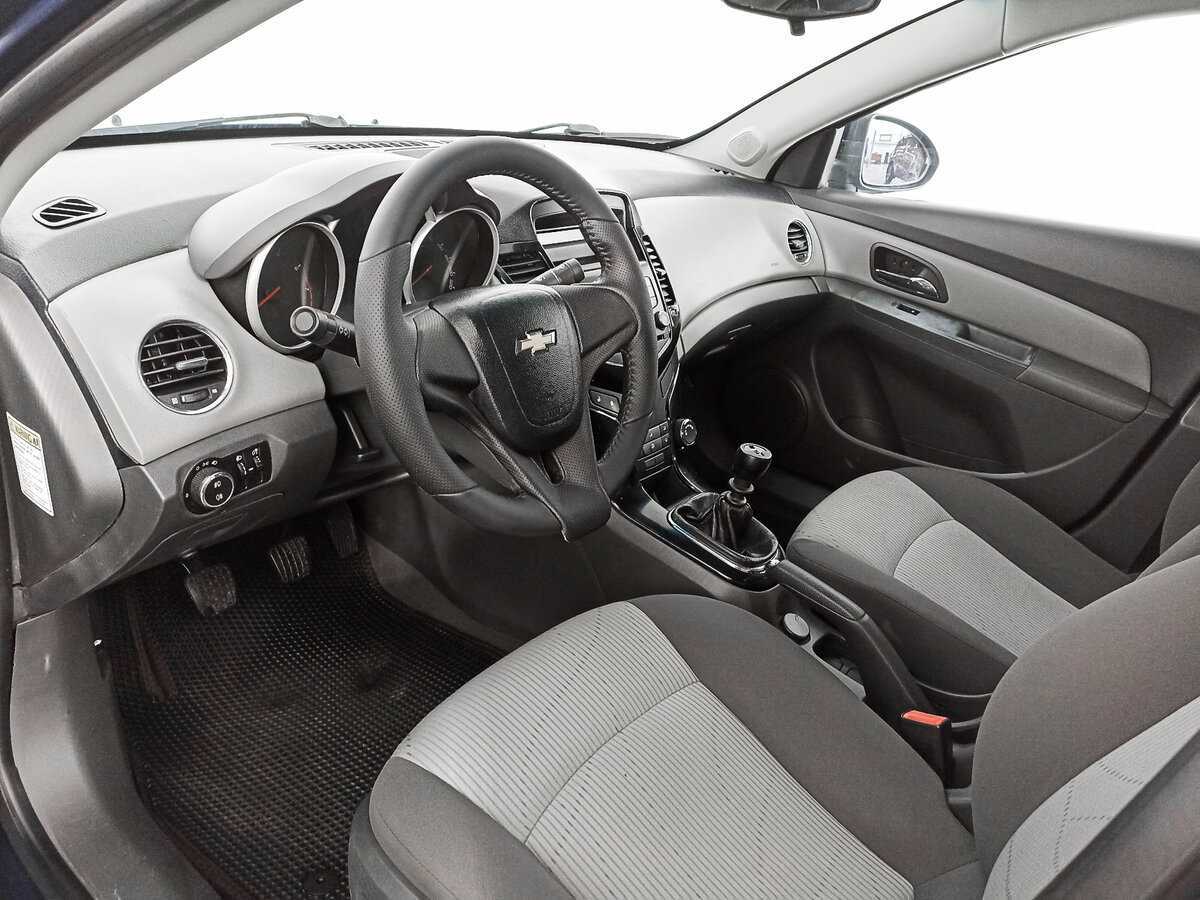 Б/У Шевроле Круз 2009 года. Фото: #15