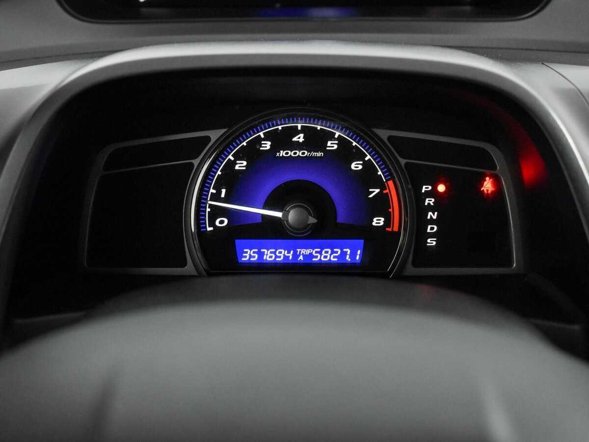 Б/У Хонда Цивик 2008 года. Фото: #14