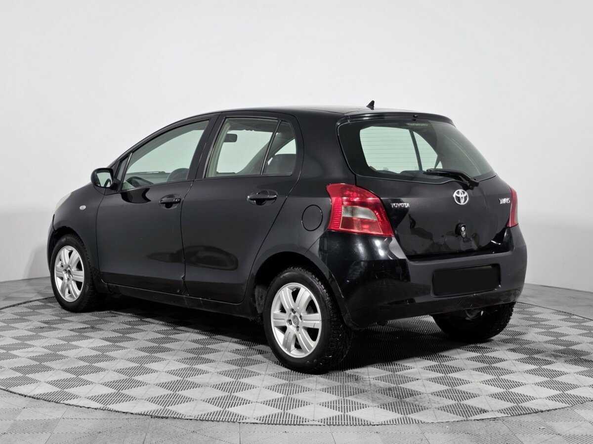 Б/У Тойота Ярис 2007 года. Фото: #5
