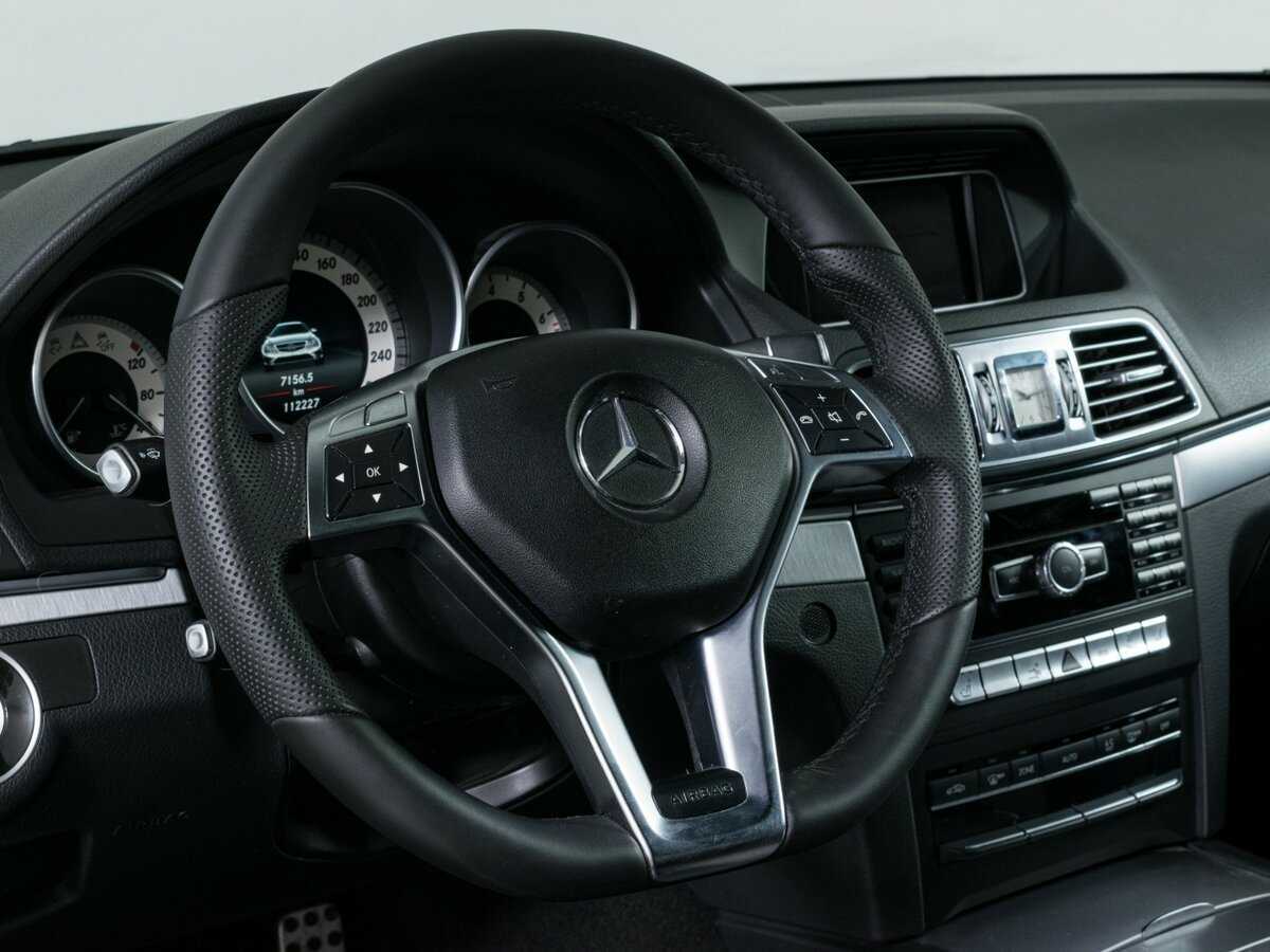 Б/У Мерседес-Бенц Е-Класс 2014 года. Фото: #11