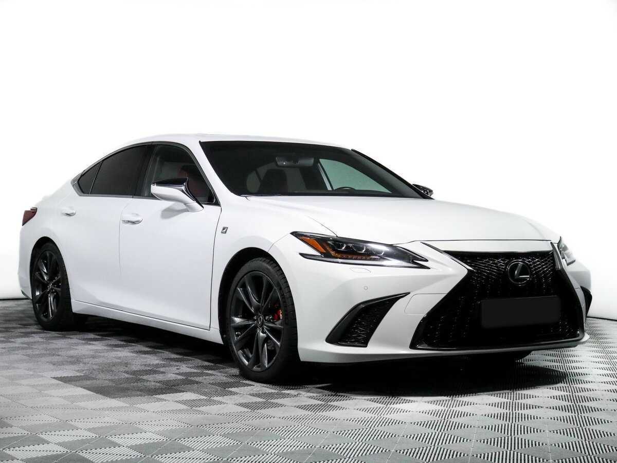 Б/У Лексус ЕС 2018 года. Фото: #2