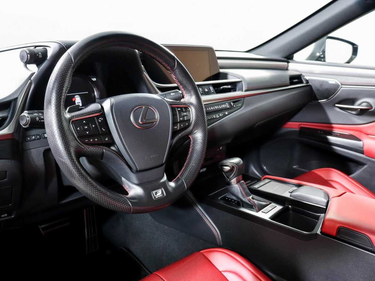 Б/У Лексус ЕС 2018 года. Фото: #10