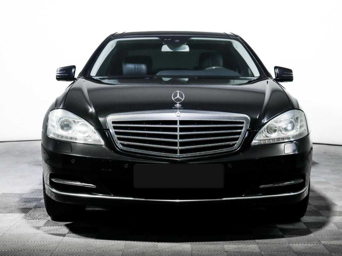 Б/У Мерседес-Бенц С-Класс 2012 года. Фото: #1