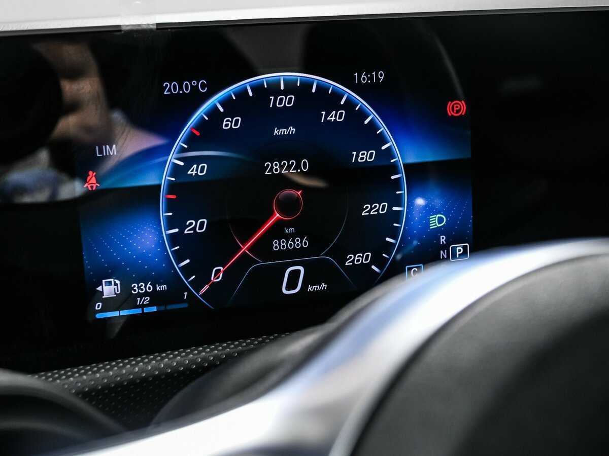 Б/У Мерседес-Бенц КЛА 2019 года. Фото: #9