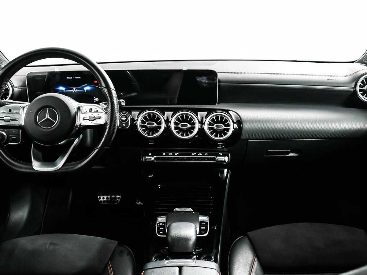 Б/У Мерседес-Бенц КЛА 2019 года. Фото: #10