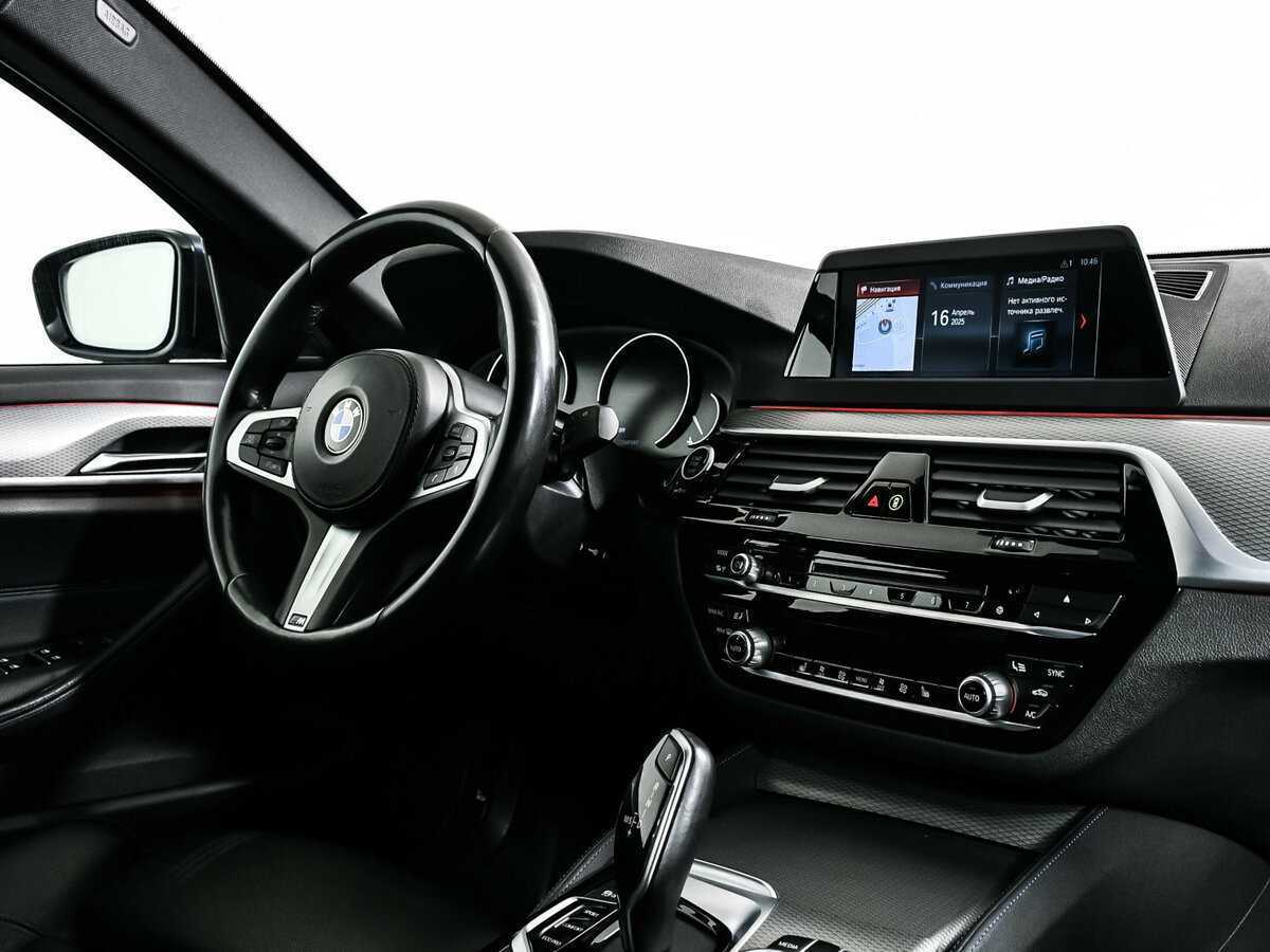 Б/У БМВ 5 серии 2019 года. Фото: #8