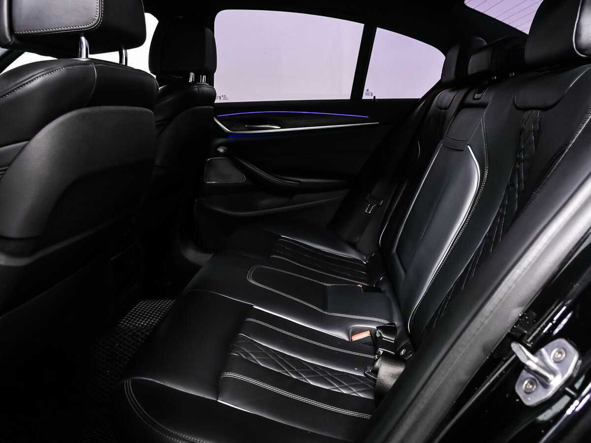 Б/У БМВ 5 серии 2019 года. Фото: #13