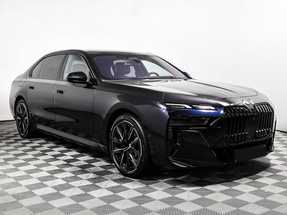 Б/У БМВ 7 серии 2023 года. Фото: #2