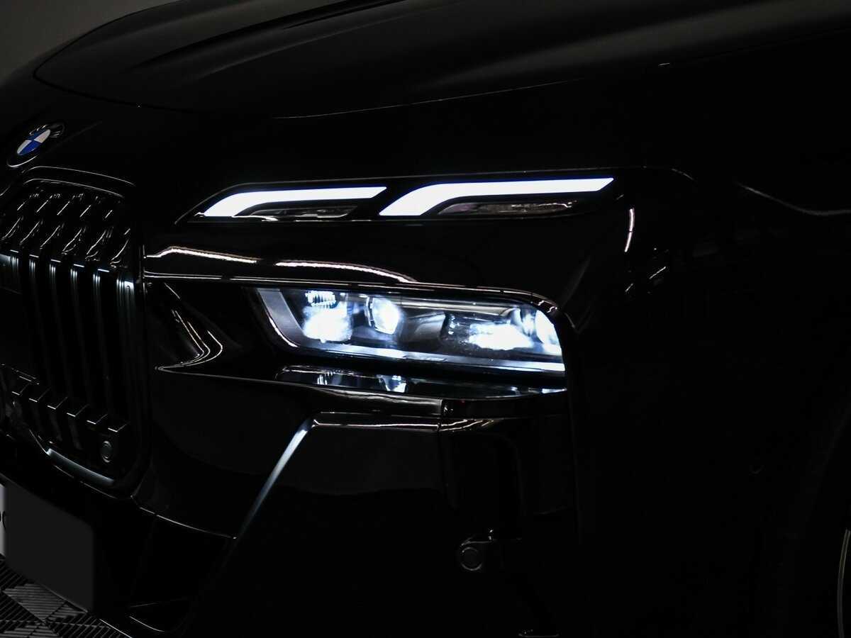 Б/У БМВ 7 серии 2023 года. Фото: #22