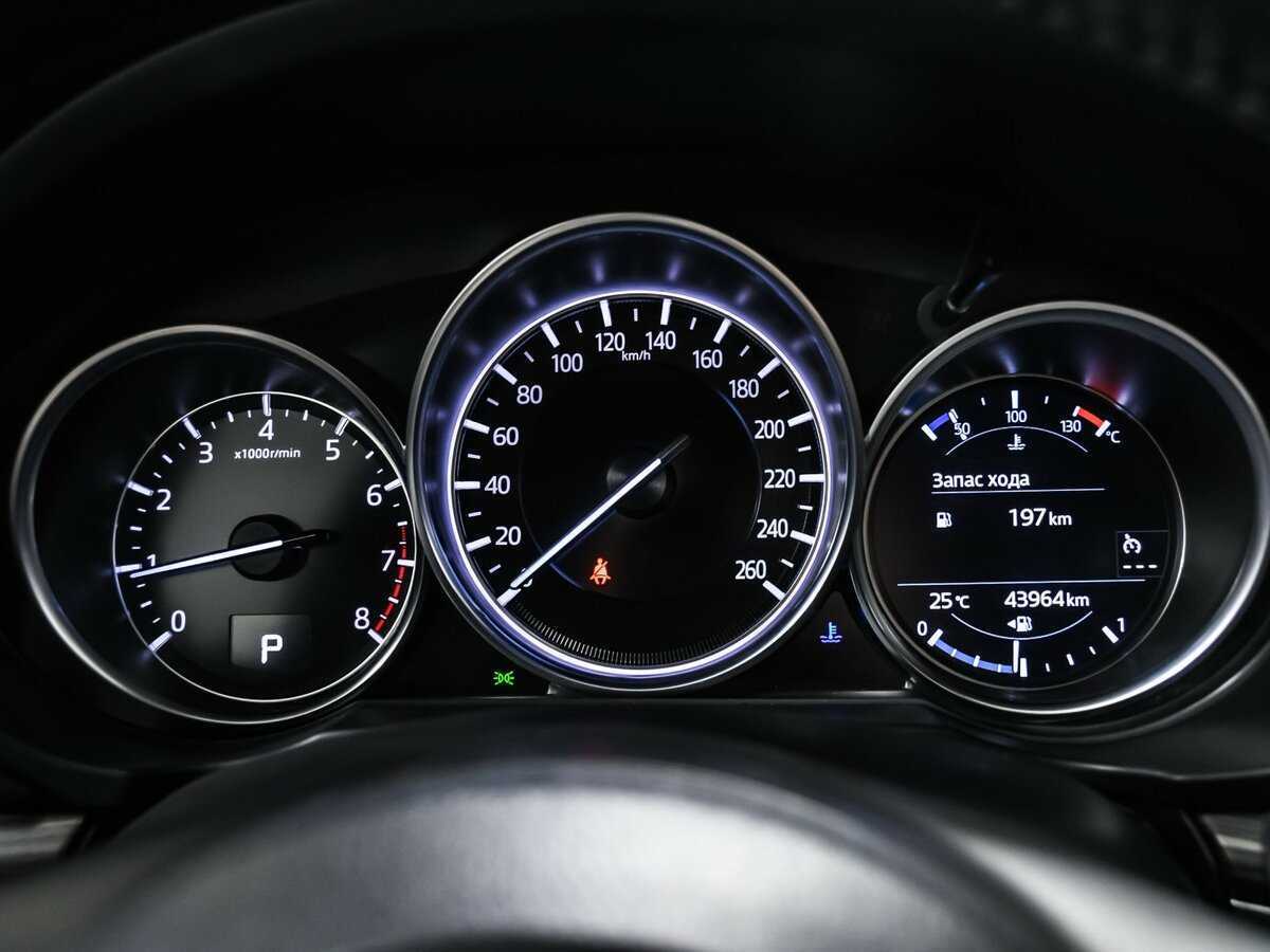 Б/У Мазда Ц-Икс-5 2021 года. Фото: #9