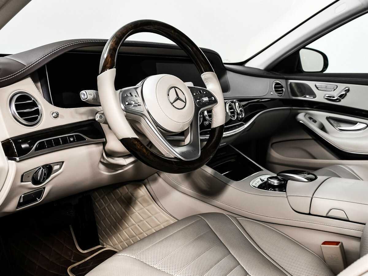 Б/У Мерседес-Бенц Майбах С-Класс 2019 года. Фото: #11