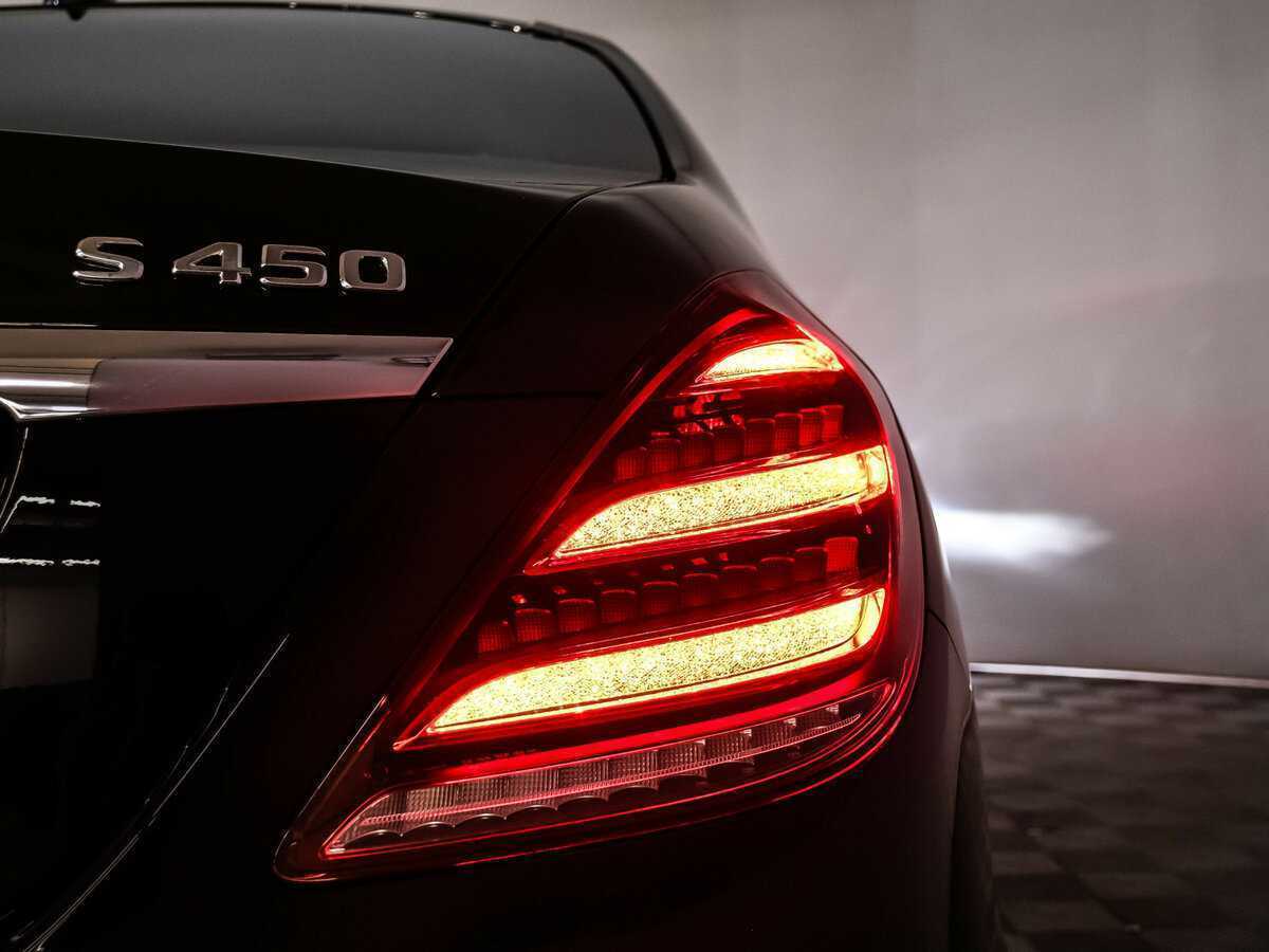 Б/У Мерседес-Бенц Майбах С-Класс 2019 года. Фото: #24