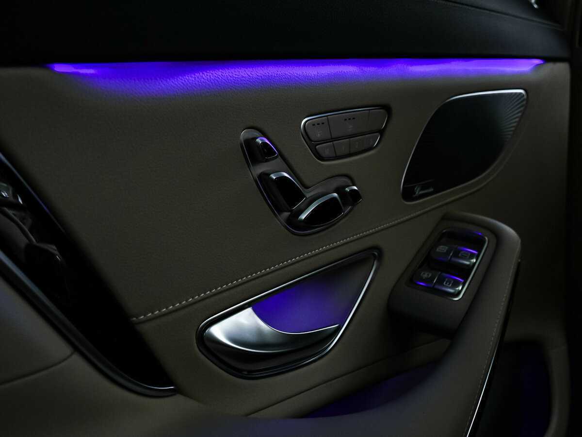 Б/У Мерседес-Бенц Майбах С-Класс 2019 года. Фото: #26