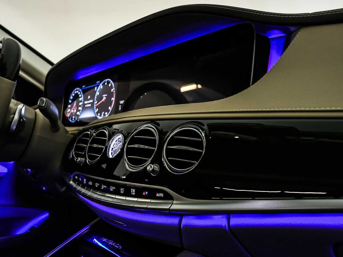 Б/У Мерседес-Бенц Майбах С-Класс 2019 года. Фото: #28