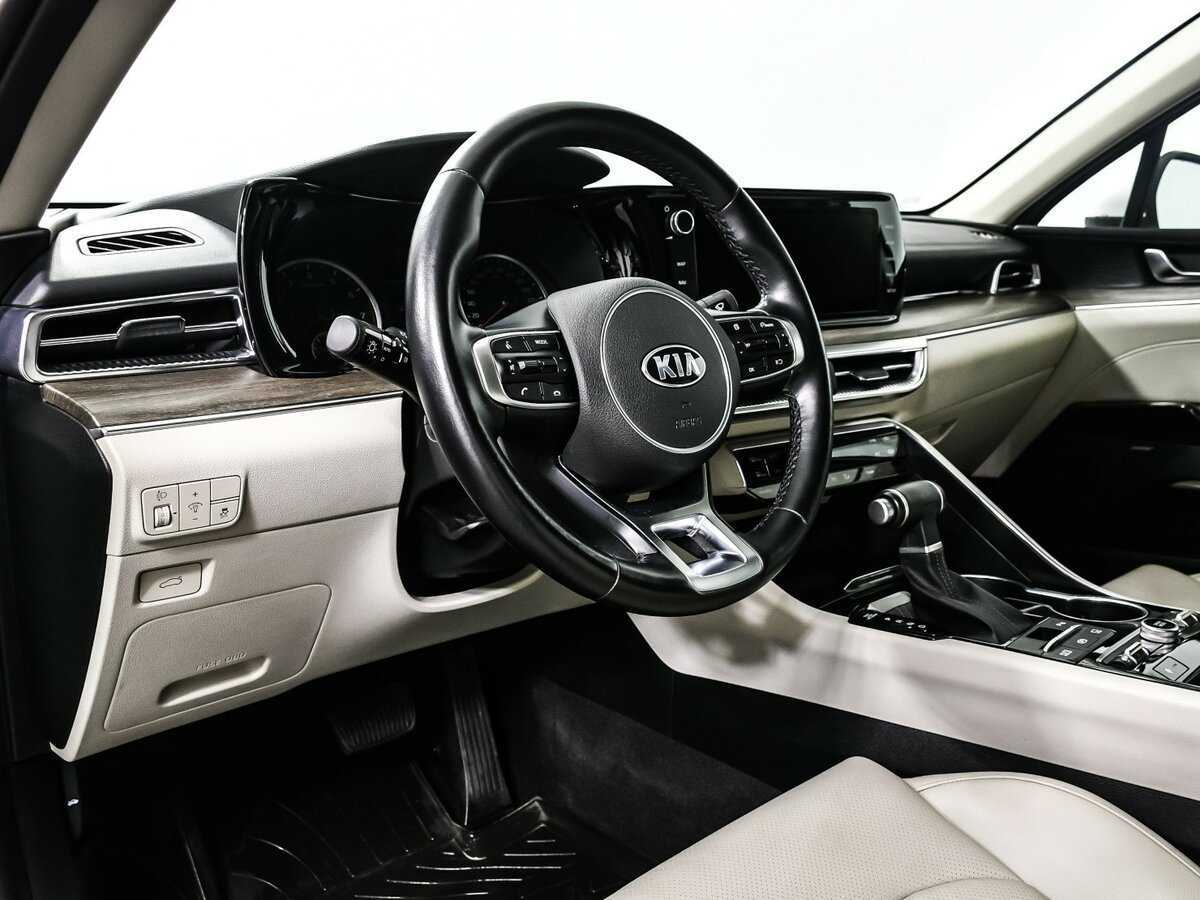 Б/У Киа К5 2021 года. Фото: #12