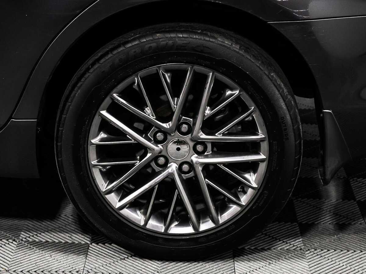 Б/У Тойота Камри 2007 года. Фото: #14