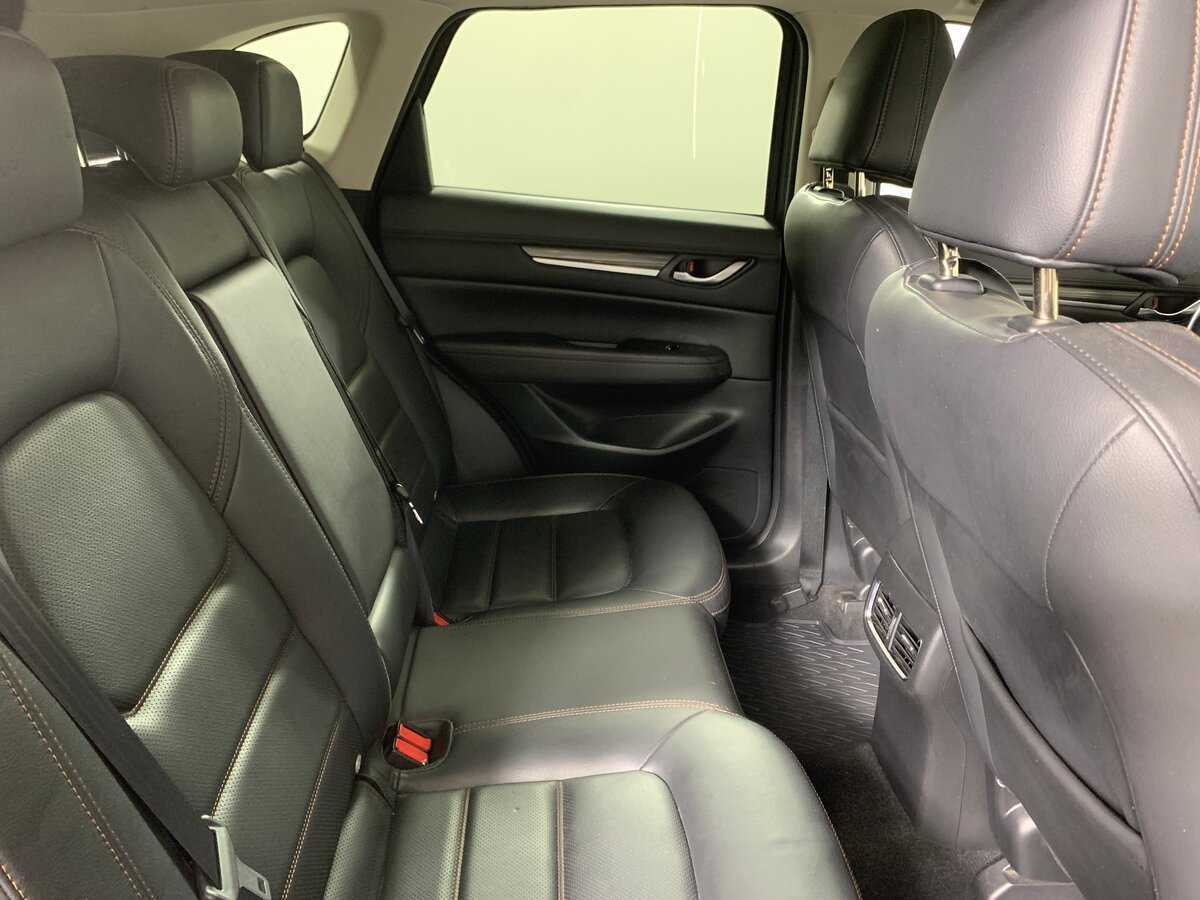 Б/У Мазда Ц-Икс-5 2019 года. Фото: #17