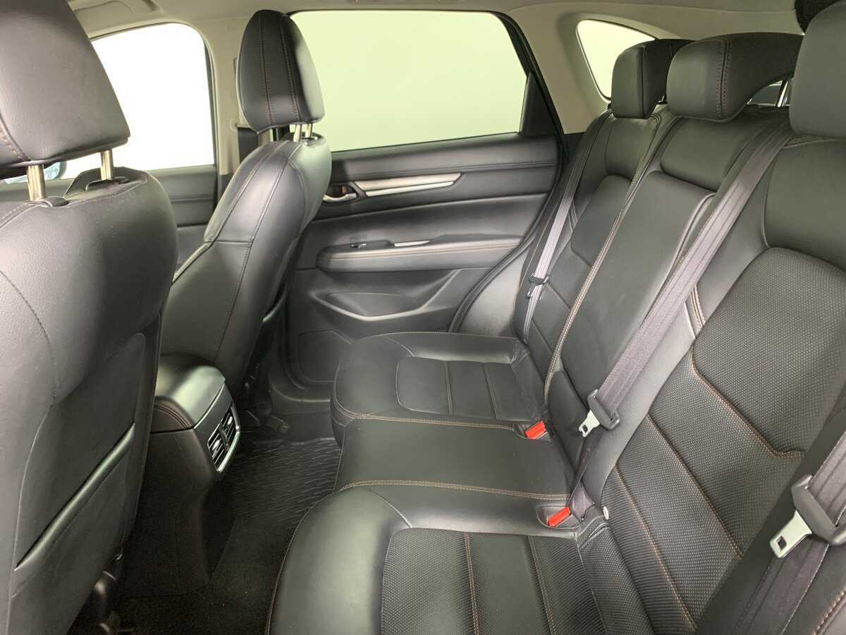 Б/У Мазда Ц-Икс-5 2019 года. Фото: #18