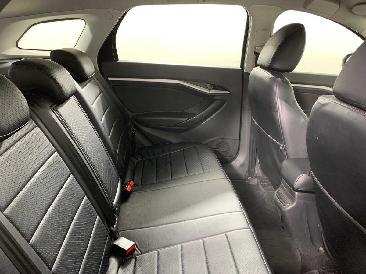 Б/У Лада (ВАЗ) Веста 2018 года. Фото: #17