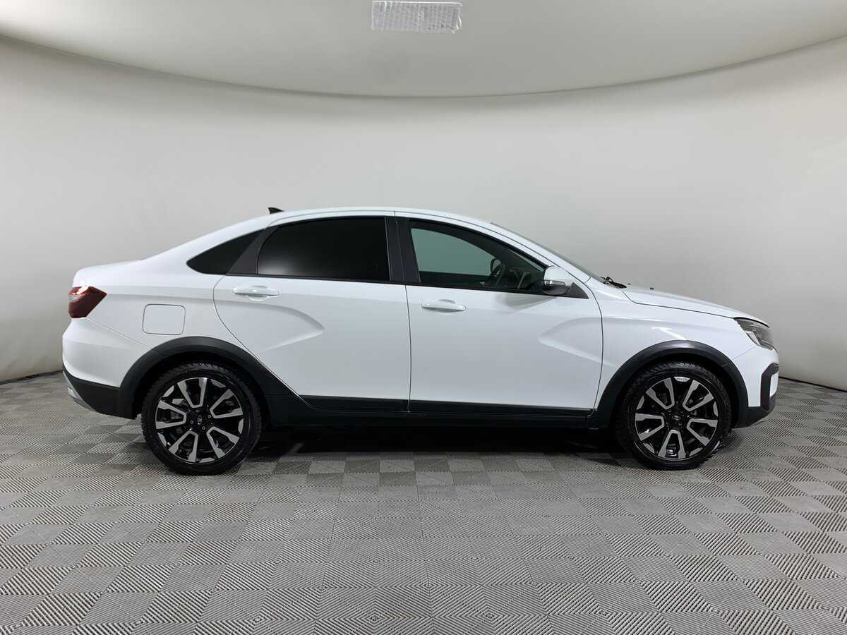 Б/У Лада (ВАЗ) Веста 2023 года. Фото: #3