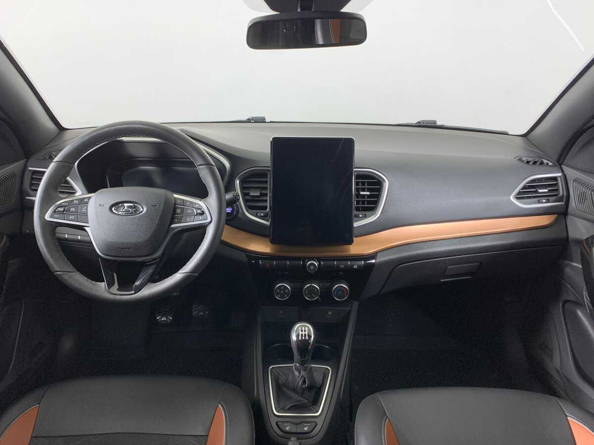 Б/У Лада (ВАЗ) Веста 2023 года. Фото: #12