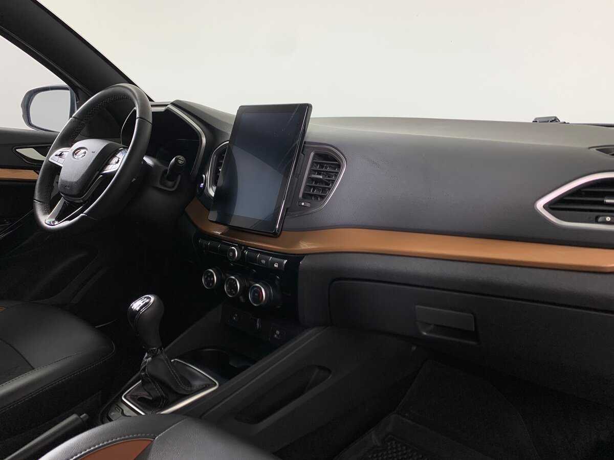 Б/У Лада (ВАЗ) Веста 2023 года. Фото: #13